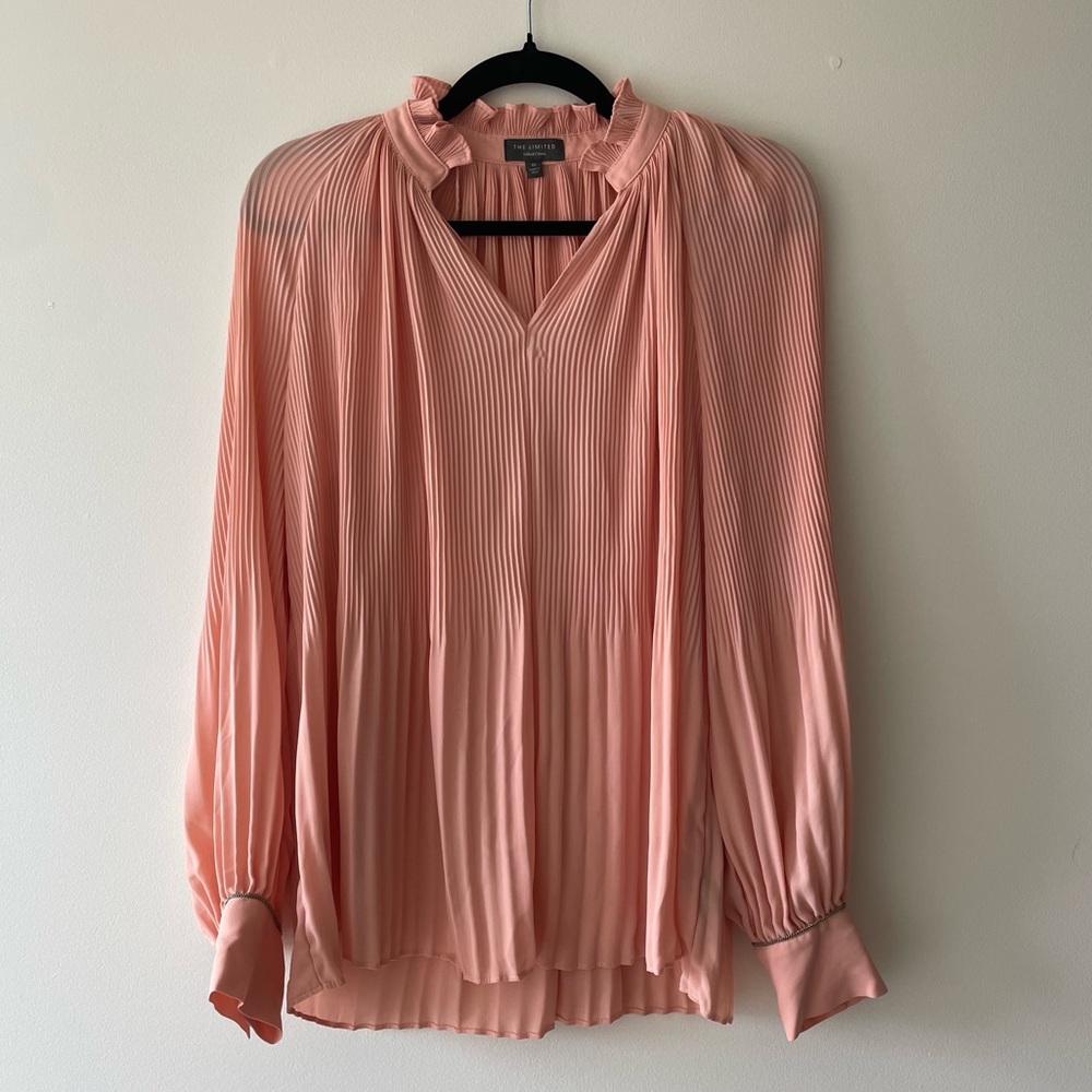 The Limited Collection Women’s Long Sleeve Coral Pleated Top Size M